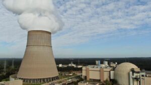 Energi nuklir energi terbarukan