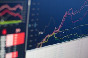 Investasi Masuk ke RI, dan Dampaknya pada Tenaga Kerja Asing Investasi Masuk ke RI, dan Dampaknya pada Tenaga Kerja Asing